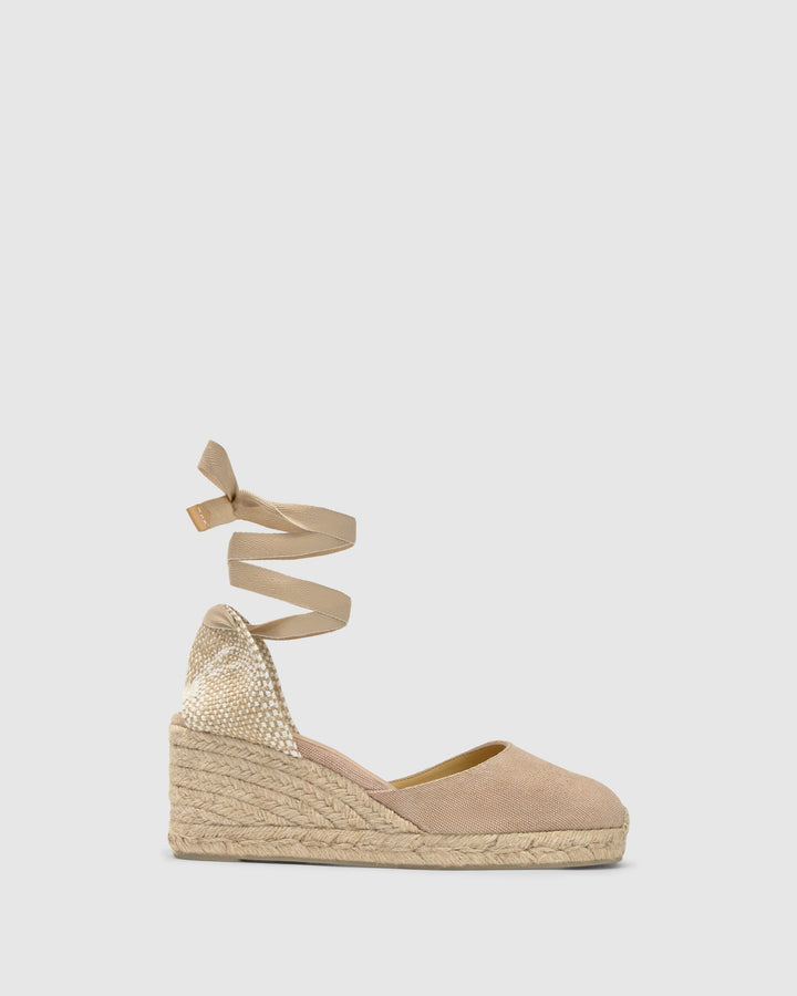 Kelsey Valley Wedge Pumps – Sand