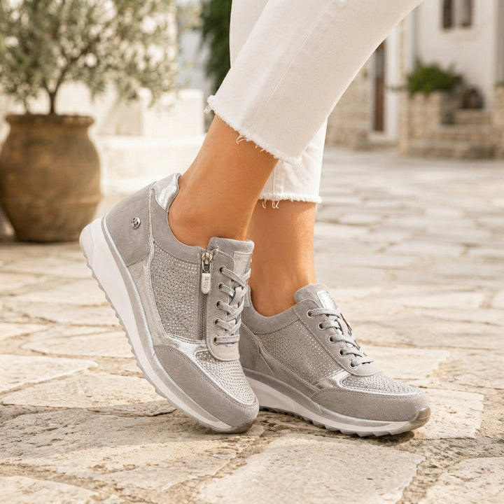 Delaney Glen Everyday Sneakers – Gray