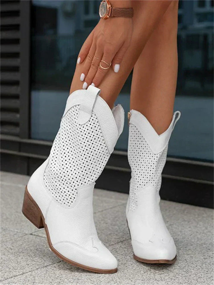 Cassidy Valley Western Ankle Boots – White