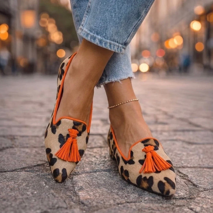Kelsey Glen Ballet Flats – Orange