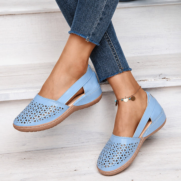 Lennon Ridge Slingback Flats – Blue