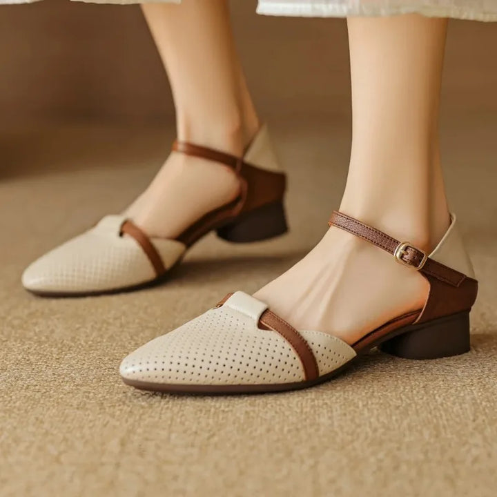 Evie Bluff Elegant Pumps by Steppina