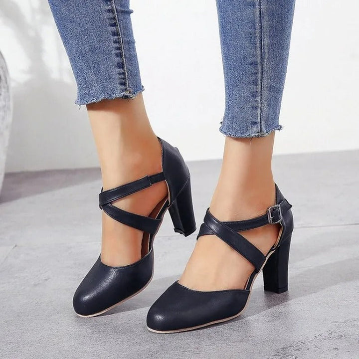 Brooklyn Orchard Pumps – Black