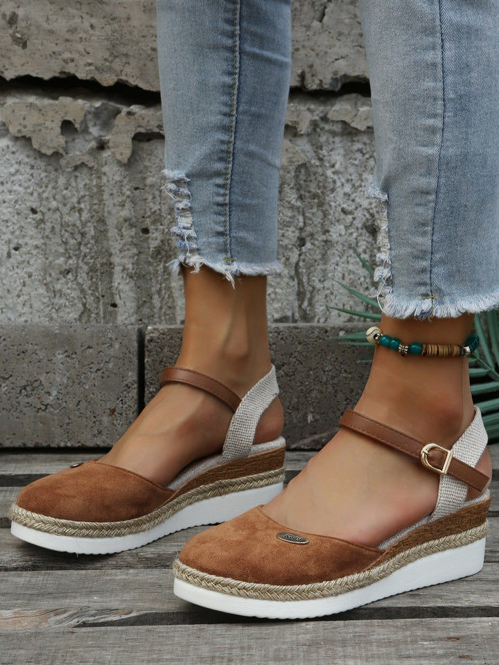 Avery Glen Espadrilles – Brown