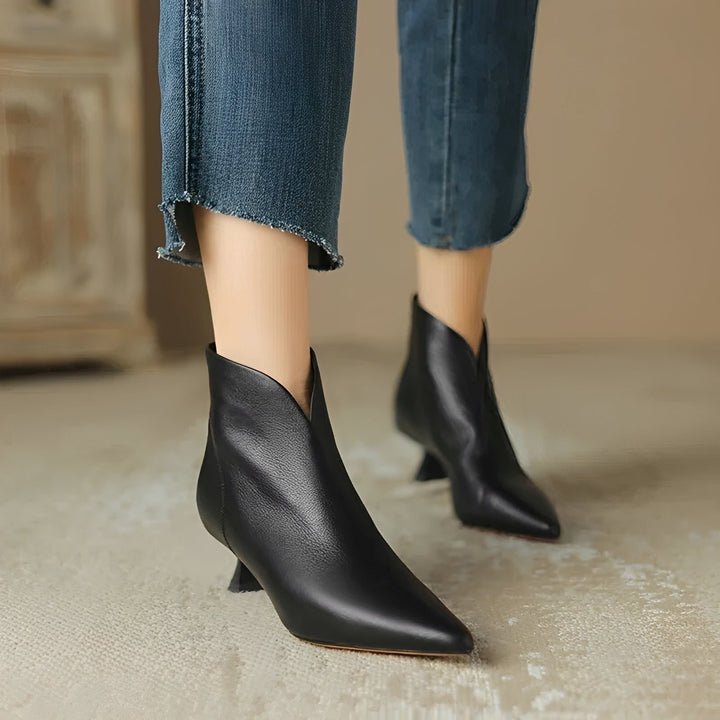 Harper Ridge Ankle Boots – Black