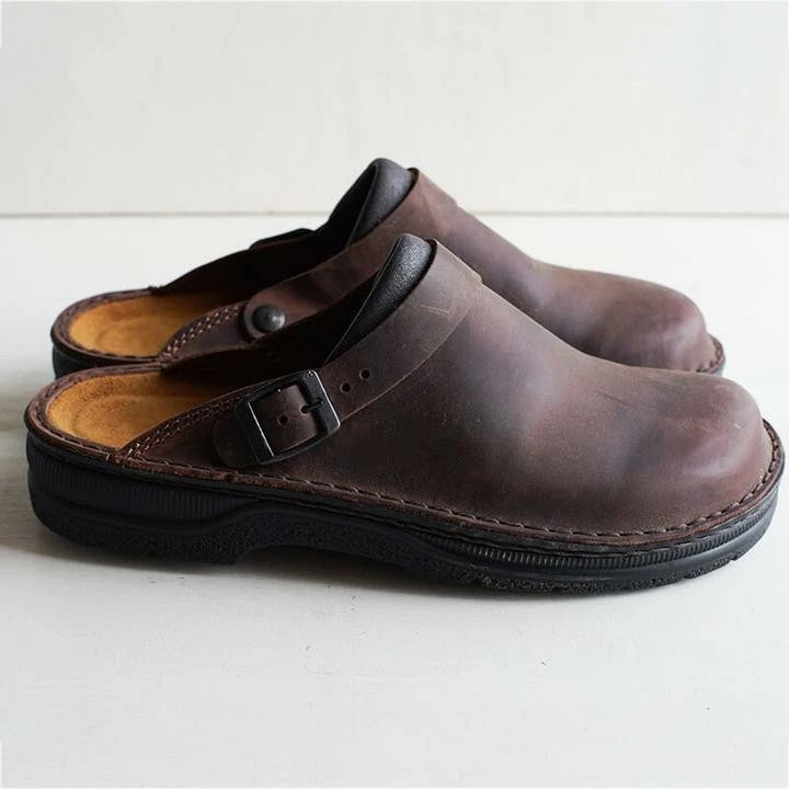 Camryn Ridge Clogs – Dark Brown